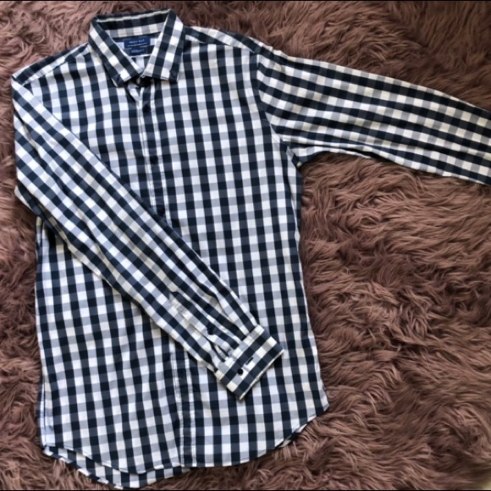 Large Zara men’s Super Slim Shirt